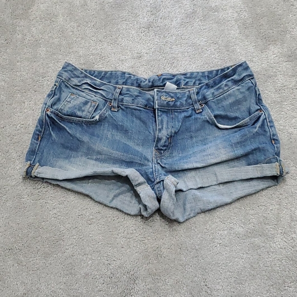 Divided | Shorts | Divided Jean Shorts 